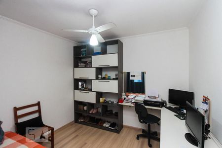 Quarto de casa de condomínio à venda com 2 quartos, 66m² em Vila Paulo Silas, São Paulo