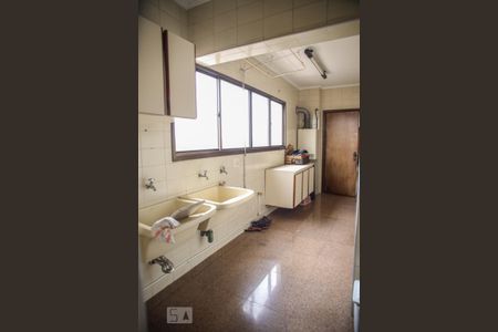 Apartamento para alugar com 190m², 4 quartos e 4 vagasLavanderia