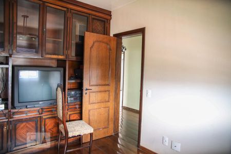 Apartamento para alugar com 190m², 4 quartos e 4 vagasQuarto 2