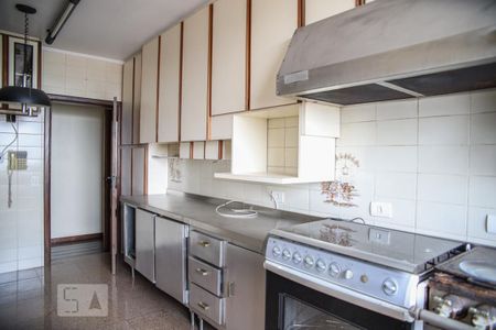 Apartamento para alugar com 190m², 4 quartos e 4 vagasCozinha