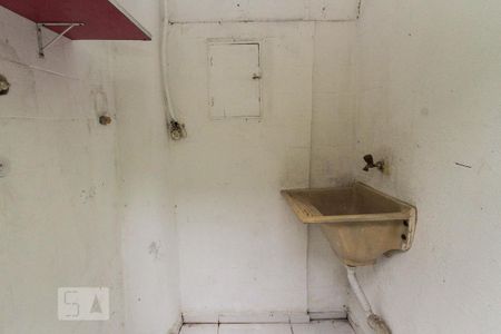 Área de Serviço de casa para alugar com 1 quarto, 50m² em Vila Ivone, São Paulo