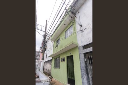 Fachada de casa para alugar com 1 quarto, 50m² em Vila Ivone, São Paulo