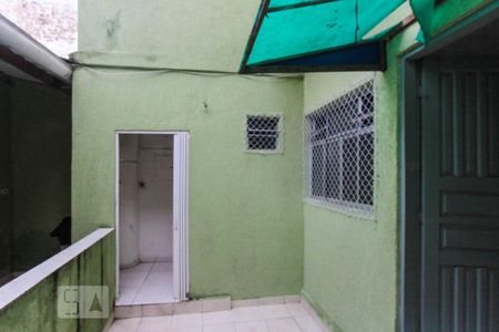 Quintal de casa para alugar com 1 quarto, 50m² em Vila Ivone, São Paulo