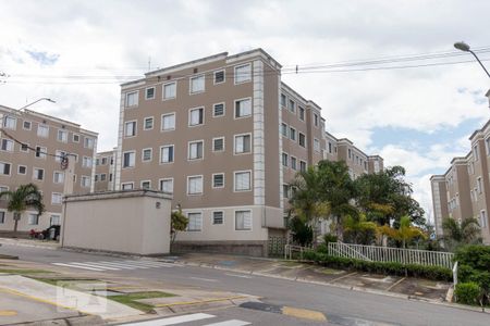 Apartamento para alugar com 48m², 2 quartos e 1 vaga Apartamento para alugar com 48m², 2 quartos e 1 vagaFachada do Bloco