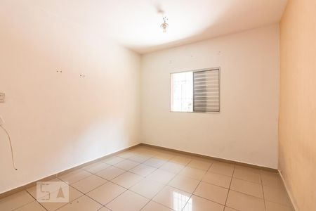 Quarto 2 de casa para alugar com 2 quartos, 85m² em Vila Osasco, Osasco