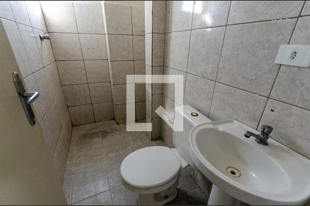 Casa para alugar com 55m², 2 quartos e sem vaga Casa para alugar com 55m², 2 quartos e sem vagaBanheiro