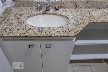 Apartamento à venda com 104m², 3 quartos e 1 vagaBanheiro da Suíte