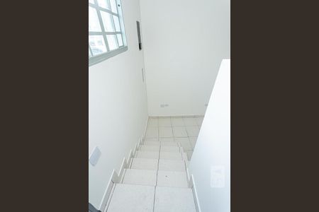 Entrada de casa para alugar com 1 quarto, 52m² em Vila Santa Maria, São Paulo