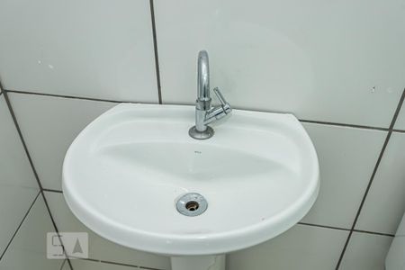 Casa para alugar com 52m², 1 quarto e sem vaga Casa para alugar com 52m², 1 quarto e sem vagaBanheiro