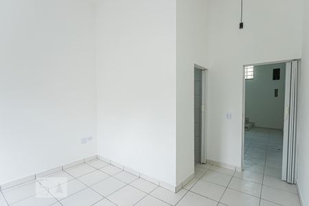 Casa para alugar com 52m², 1 quarto e sem vaga Casa para alugar com 52m², 1 quarto e sem vagaQuarto