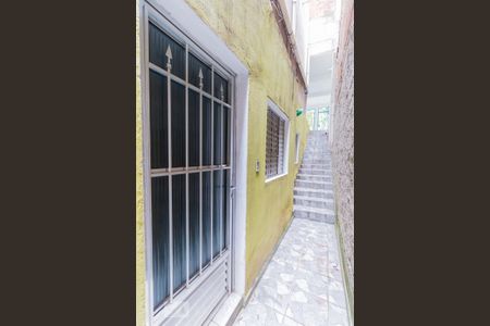 Casa para alugar com 80m², 1 quarto e sem vaga Casa para alugar com 80m², 1 quarto e sem vagaCorredor