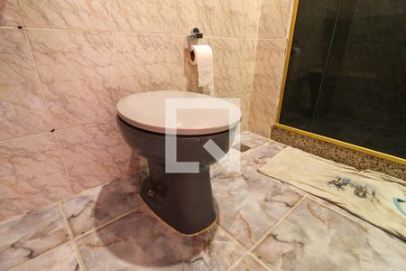 Apartamento à venda com 47m², 2 quartos e 1 vagaBanheiro Social