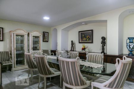 Sala de apartamento para alugar com 5 quartos, 300m² em Boqueirão, Santos