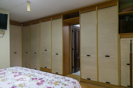 Apartamento para alugar com 300m², 5 quartos e 2 vagas Apartamento para alugar com 300m², 5 quartos e 2 vagasSuíte 2