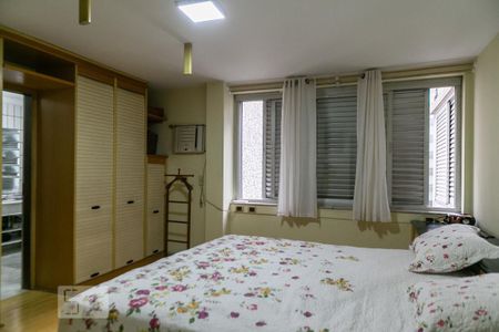 Apartamento para alugar com 300m², 5 quartos e 2 vagas Apartamento para alugar com 300m², 5 quartos e 2 vagasSuíte 2