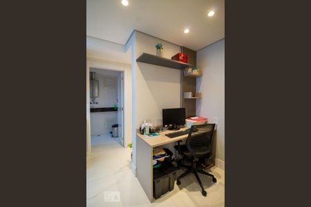 Apartamento à venda com 106m², 3 quartos e 2 vagasEscritório