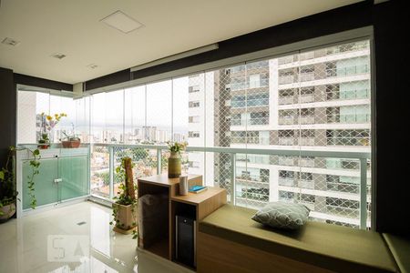 Apartamento à venda com 106m², 3 quartos e 2 vagasVaranda