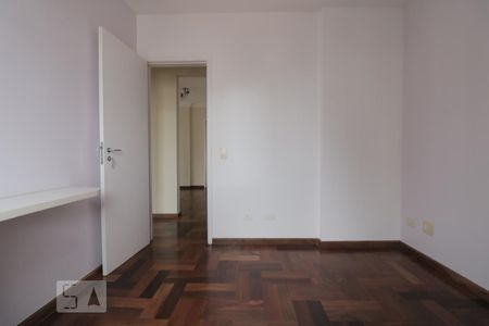 Apartamento à venda com 87m², 3 quartos e 2 vagasQuarto 2