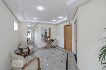 Apartamento à venda com 87m², 3 quartos e 2 vagasHall social