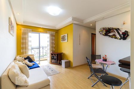 Sala de apartamento para alugar com 3 quartos, 68m² em Mansões Santo Antônio, Campinas