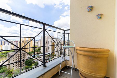 Sacada de apartamento à venda com 3 quartos, 68m² em Mansões Santo Antônio, Campinas