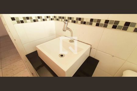 Apartamento para alugar com 54m², 2 quartos e 1 vaga Apartamento para alugar com 54m², 2 quartos e 1 vagaBanheiro