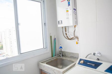 Apartamento à venda com 42m², 2 quartos e 1 vaga Apartamento à venda com 42m², 2 quartos e 1 vagaArea de serviço