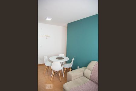 Sala de apartamento à venda com 2 quartos, 42m² em Vila Anhangüera, Campinas