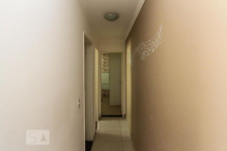 Corredor de apartamento à venda com 2 quartos, 50m² em Jardim Angela (zona Leste), São Paulo