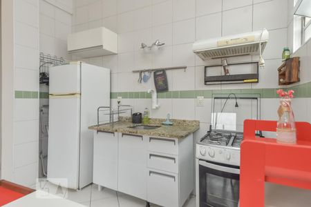 Cozinha de kitnet/studio à venda com 1 quarto, 29m² em República, São Paulo