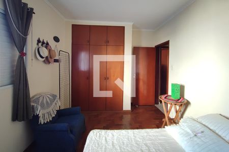 Casa à venda com 154m², 3 quartos e 4 vagasQuarto 2