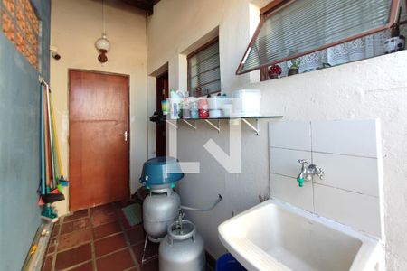 Casa à venda com 154m², 3 quartos e 4 vagasÁrea de Serviço