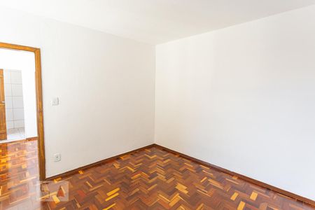 Quarto 1 de kitnet/studio para alugar com 1 quarto, 45m² em Santa Tereza, Belo Horizonte