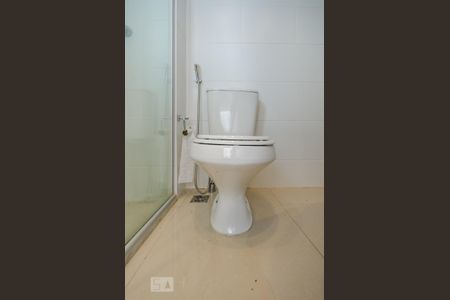 Apartamento para alugar com 53m², 1 quarto e 2 vagas Apartamento para alugar com 53m², 1 quarto e 2 vagasBanheiro da Suíte