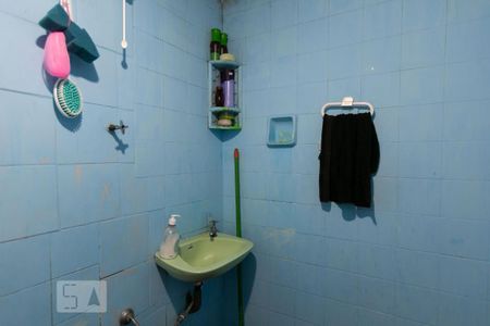 Casa à venda com 260m², 3 quartos e 3 vagasBanheiro