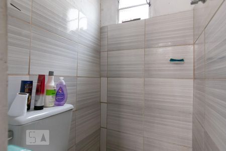 Casa à venda com 260m², 3 quartos e 3 vagasBanheiro 2