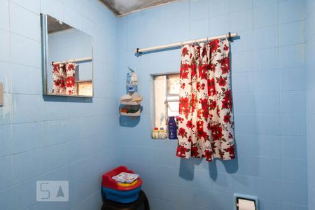 Casa à venda com 260m², 3 quartos e 3 vagasBanheiro