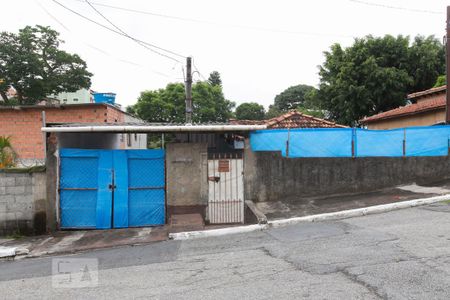 Casa à venda com 260m², 3 quartos e 3 vagasFachada