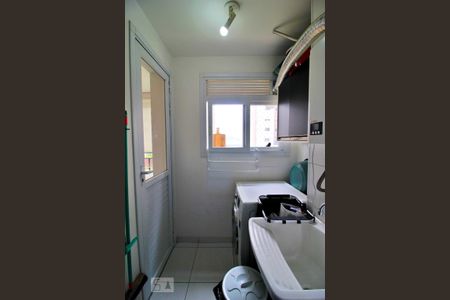 Apartamento à venda com 70m², 3 quartos e 1 vagaÁrea de Serviço