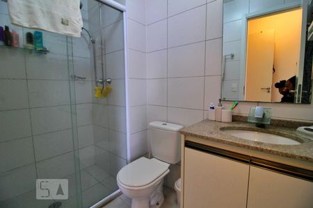Apartamento à venda com 70m², 3 quartos e 1 vagaBanheiro da Suíte