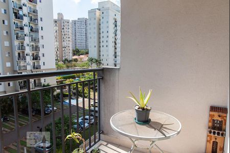 Varanda de apartamento à venda com 2 quartos, 52m² em Jardim Celeste, São Paulo