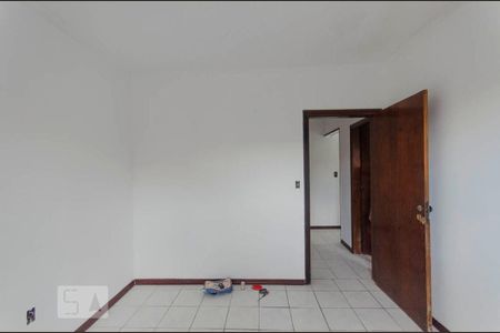 Casa à venda com 640m², 4 quartos e 2 vagasQuarto 3