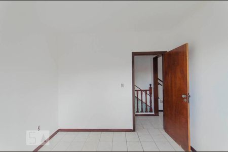 Casa à venda com 640m², 4 quartos e 2 vagasQuarto 2
