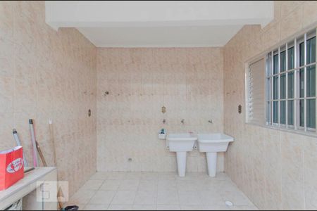 Casa à venda com 640m², 4 quartos e 2 vagasÁrea de Serviço