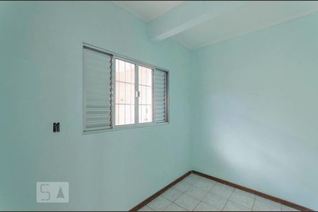 Casa à venda com 640m², 4 quartos e 2 vagasQuarto de Serviço