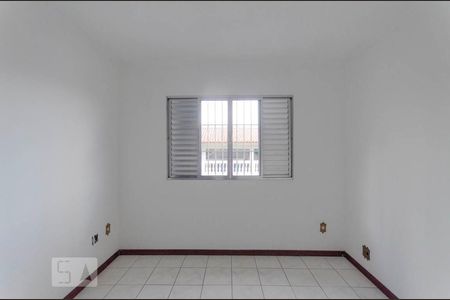 Casa à venda com 640m², 4 quartos e 2 vagasQuarto 2