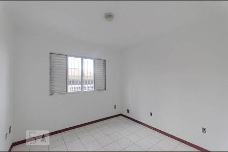 Casa à venda com 640m², 4 quartos e 2 vagasQuarto 2