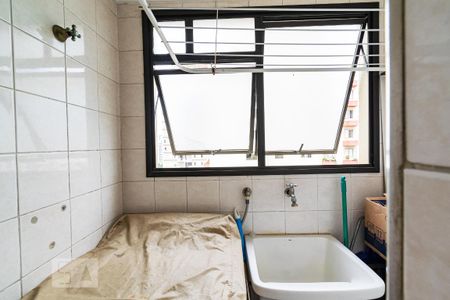 Apartamento para alugar com 49m², 2 quartos e 1 vaga Apartamento para alugar com 49m², 2 quartos e 1 vagaLavanderia