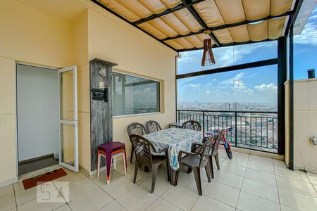 Apartamento à venda com 189m², 3 quartos e 3 vagasVaranda