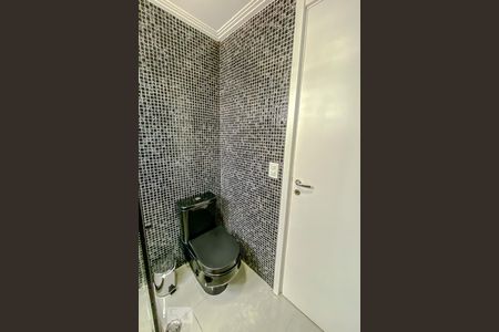 Apartamento à venda com 189m², 3 quartos e 3 vagasBanheiro da Suite 2